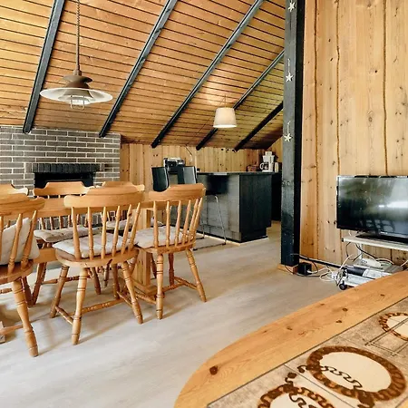 5 Person In Rodby-by Traum Rødby